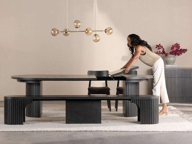 Transformer Table round dining table in a modern design for versatile dining spaces