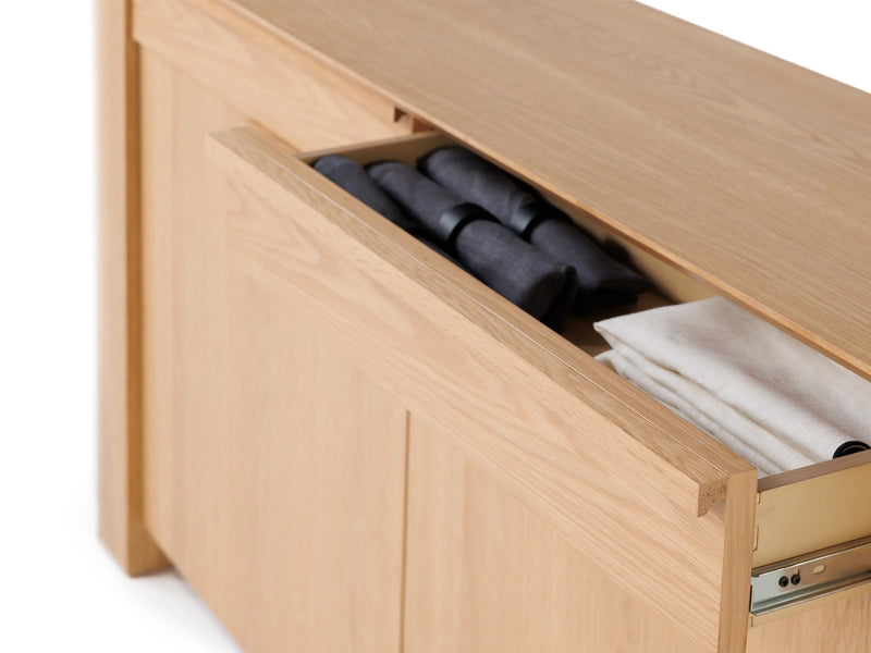 Transformer Table Nova sideboard buffet in a modern design