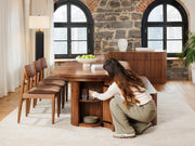 Transformer Table round dining table in a modern design