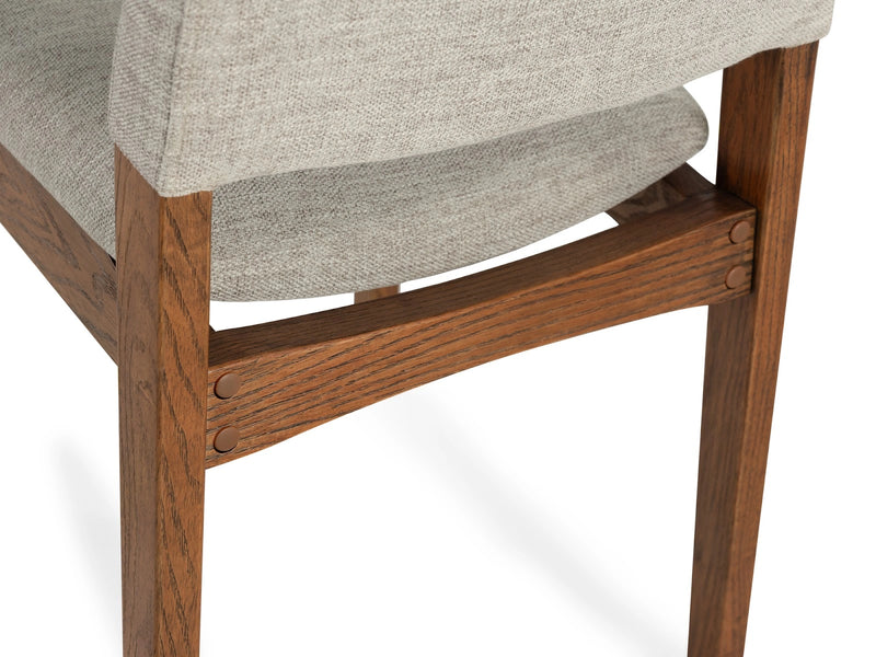 Transformer Table Transformer dining chair in a modern design posture