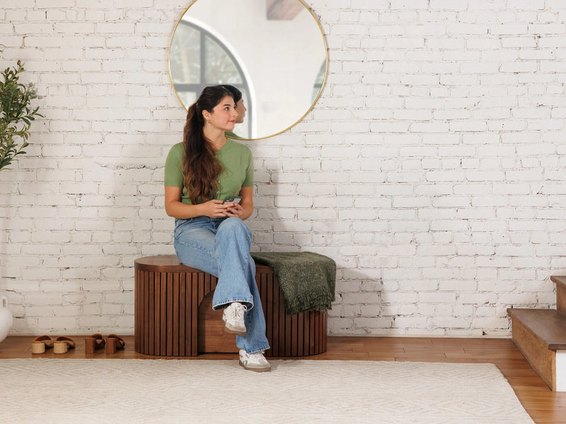 Transformer Table round bench in a modern design, shown in neutral tones