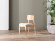 Transformer Table round dining chair in a modern design.