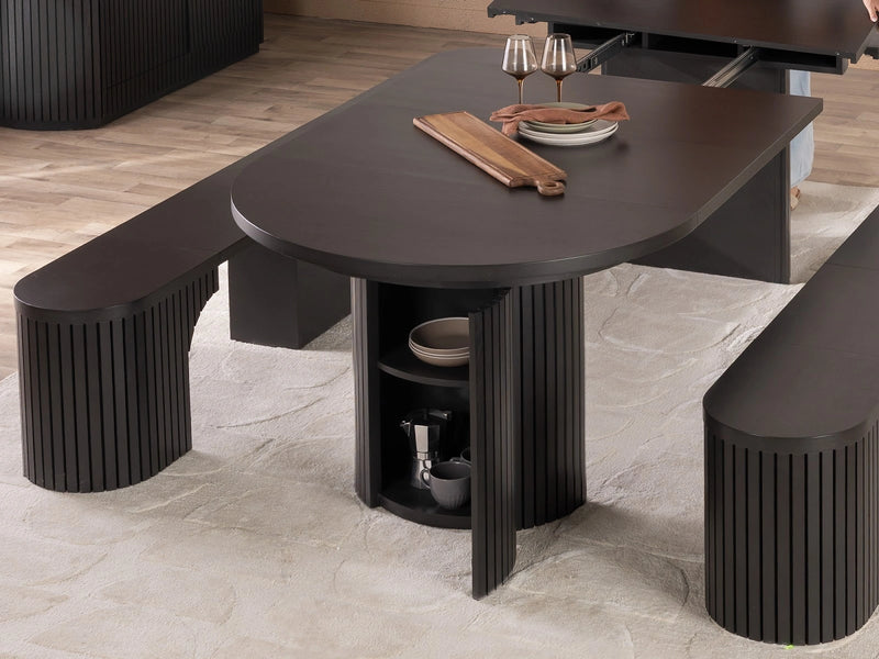 Transformer Table round dining table with a modern design and expandable tabletop