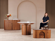 Transformer Table Eclipse dining table in a modern design.