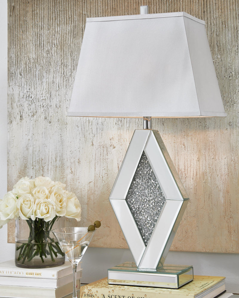 Ashley Furniture Prunella lamp set featuring two stylish table lamps with fabric shades and modern bases.