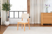Transformer Table Nova dining chair in a modern design.