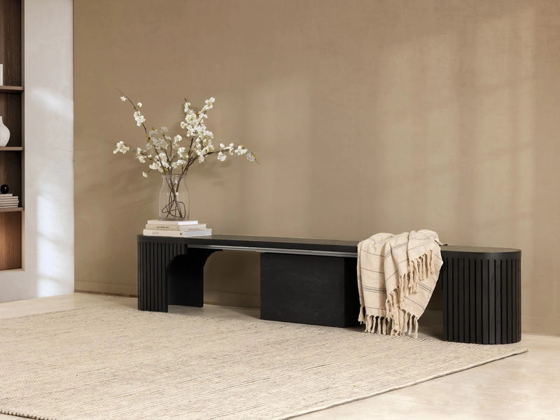 Transformer Table round bench in a modern design.