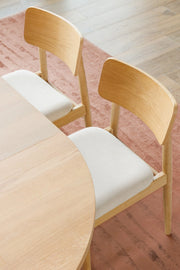 Transformer Table round dining chair in a modern design